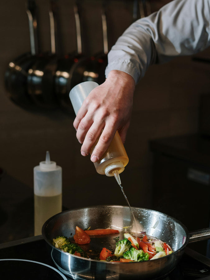 Cooking Edible Oil